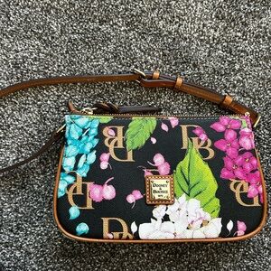 Dooney & Bourke Lexi